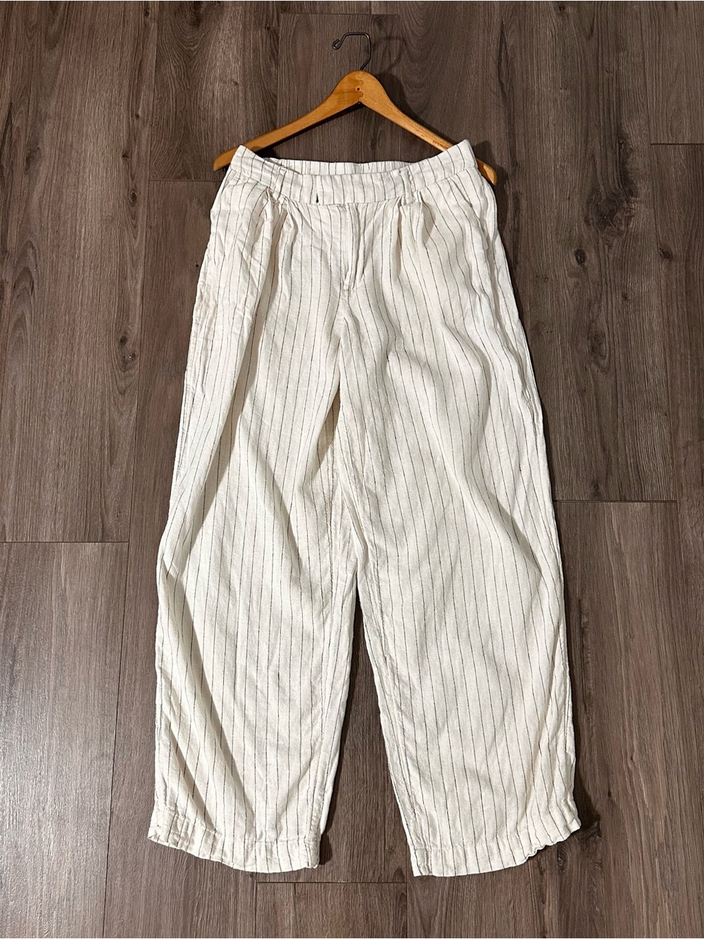 a new day Linen Blend Pants Cream with Pinstripes Pleated Hi Rise